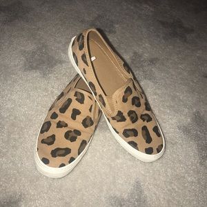 ❌SOLD❌slip-on shoes.